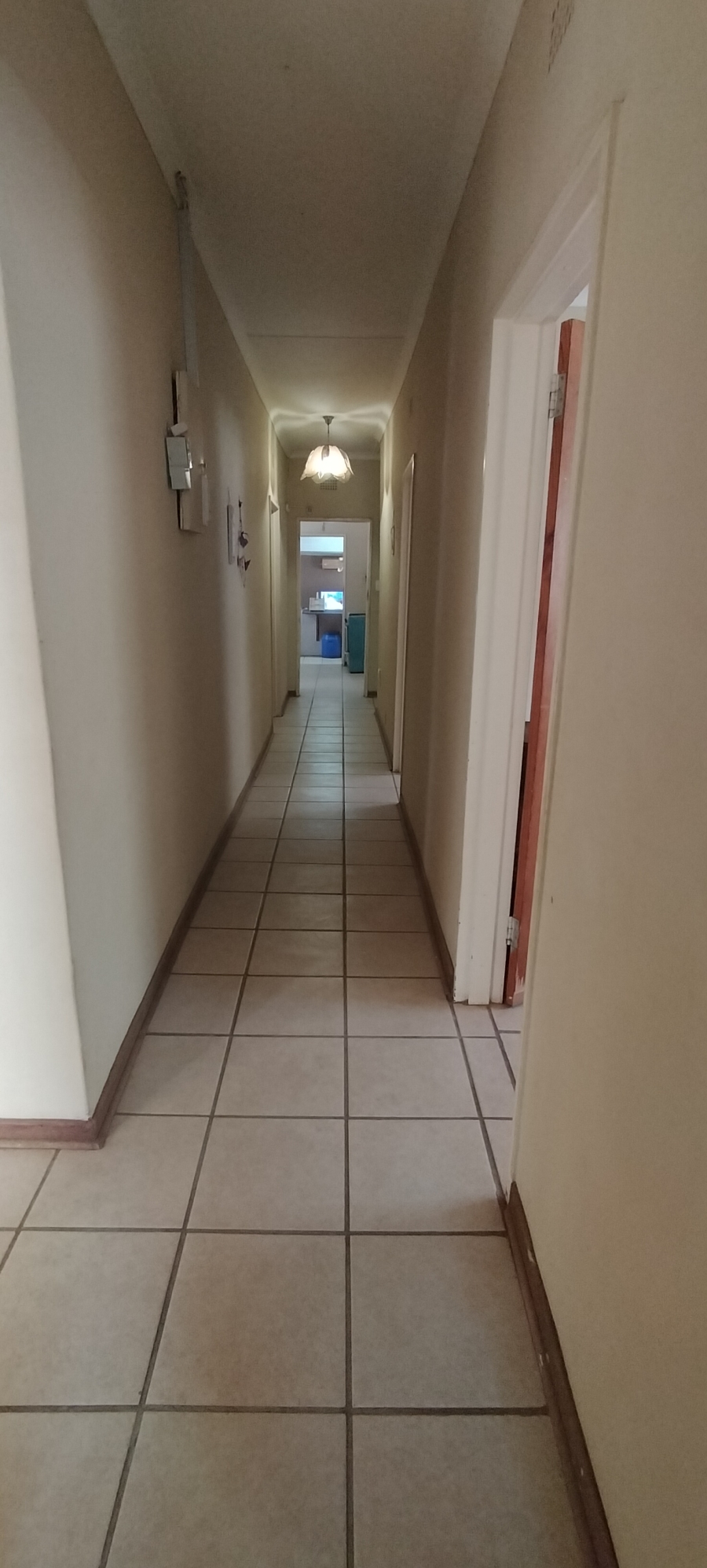 5 Bedroom Property for Sale in Jan Kempdorp Northern Cape